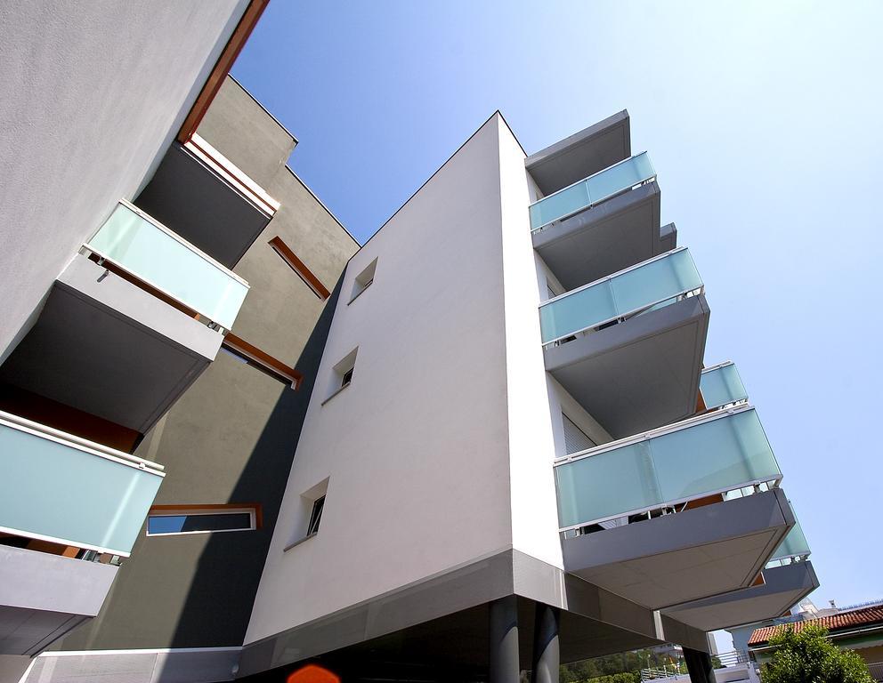 Hotel Simi Lan Λινιάνο Σαμπιαντόρο Εξωτερικό φωτογραφία