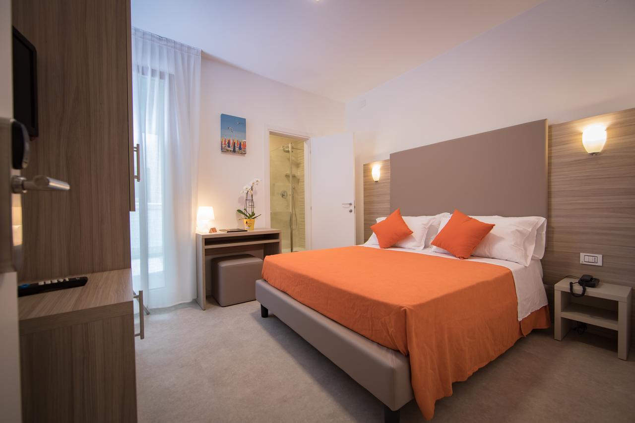 Hotel Simi Lan Λινιάνο Σαμπιαντόρο Εξωτερικό φωτογραφία